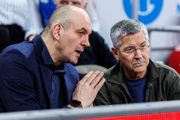 Dragan Tarlac FC Bayern Muenchen Basketball, Sports Director , Herbert Hainer President, FC Bayern München AG BMA365 Bamberg Baskets vs FC Bayern Muenchen Basketball, Basketball, easyCredit BBL, 24 Matchday, 15 03 2026 BMA365 Bamberg Baskets vs FC Bayern Muenchen Basketball, Basketball, easyCredit BBL, 24 Matchday, 15 03 2026 Bamberg Copyright: xEibner-Pressefoto G.xSantemizx EP_EER