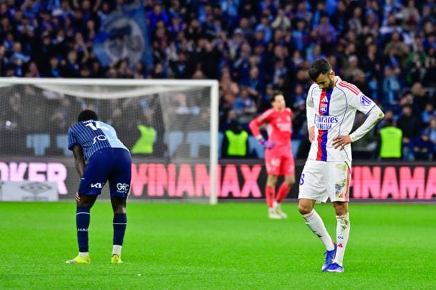 FOOTBALL : Le Havre vs Lyon - Ligue 1 - 15 03 2026 Rachid Ghezzal of Lyon dejected during the Ligue 1 match between Havre AC and Olympique Lyonnais at Stade Oceane on March 15, 2026 in Le Havre, France. ( Photo by Federico Pestellini PsnewZ ) - Le HavreFrance  Copyright: xFedericoxPestellinix