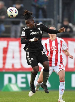 15 03 2026, xophax, Fußball , Frauen Bundesliga Google Pixel Frauen Bundesliga 25 26 Bernadette Amani Bayern München DFL DFB REGULATIONS PROHIBIT ANY USE OF PHOTOGRAPHS as IMAGE SEQUENCES and or QUASI VIDEO Koeln