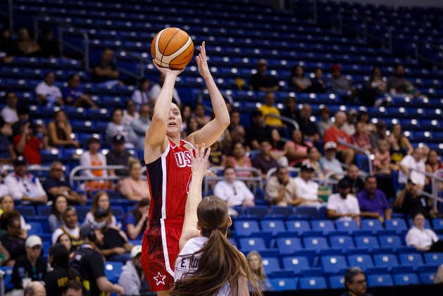 2026 World Cup Qualifying Tournament - New Zealand V USA Paige Bueckers 4 of the United States plays during the game at the 2026 FIBA World Cup Qualifying Tournament between New Zealand and the United States in San Juan, Puerto Rico, on March 15, 2026, at Coliseo Jose Miguel Agrelot. San Juan Puerto Rico  Copyright: xEdgardoxMedinax originalFilename:medinamillan-notitle260315_npT9e.jpg