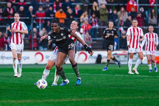 Edna Imade FC Bayern Muenchen, 29 in duel with Amelie Bohnen 1 FC Cologne, 15 1 FC Cologne vs FC Bayern Munich, Football, Google Pixel Womens Bundesliga, Matchday 20, Season 2025 26, 15 03 2026, 1 FC Cologne vs FC Bayern Munich, Football, Google Pixel Womens Bundesliga, Matchday 20, Season 2025 26, 13 03 2026 Cologne Copyright: xEibner-Pressefoto LukasxBaldygax EP_LBA