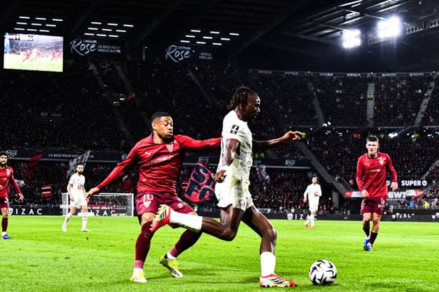 FOOTBALL : Stade Rennais vs Lille OSC - Ligue 1 - JournÃ e 26 - 15 03 2026 Ngal™ayel Mukau (Lille OSC) Arnaud Nordin (Stade Rennais) RennesFrance  Copyright: xBaptistexAutissierx