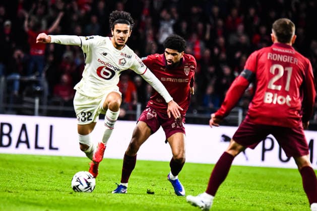 FOOTBALL : Stade Rennais vs Lille OSC - Ligue 1 - JournÃ e 26 - 15 03 2026 Ayyoub Bouaddi (Lille OSC) Mahdi Camara (Stade Rennais) RennesFrance  Copyright: xBaptistexAutissierx