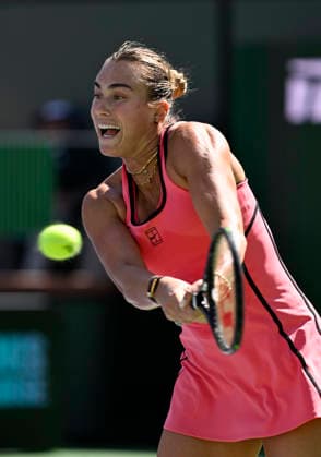 March 15, 2026 Aryna Sabalenka returns a shot against Elena Rybakina of Kazakhstan during their Women s Singles Finals match at the BNP Paribas Open held at the Indian Wells Tennis Garden in Indian Wells, California. Mandatory Photo Credit : CSM Tennis 2026: BNP Paribas Open MAR 15  - ZUMAc04_ 20260315_zma_c04_012 Copyright: xCharlesxBausx