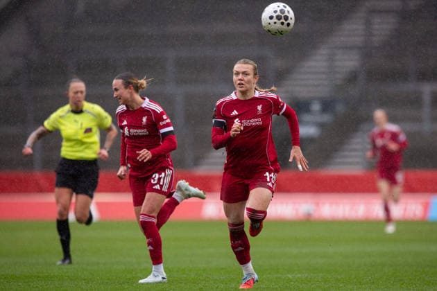 ST HELENS, ENGLAND - MARCH 15. Beata Olsson of Liverpool chases a ball over the top of the defence at St Helens Stadium on March 15 2026 in St Helens, England. Copyright: xSeanxWalshx Sportspressphoto_SPR111061