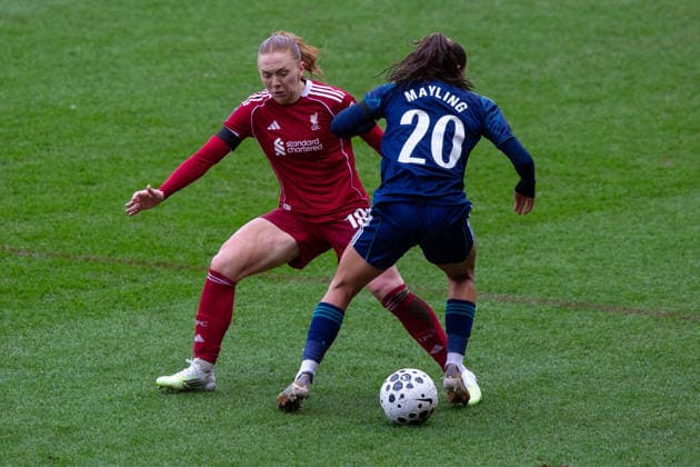 ST HELENS, ENGLAND - MARCH 15. Ceri Holland of Liverpool tackles Sarah Mayling of Leicester City at St Helens Stadium on March 15 2026 in St Helens, England. Copyright: xSeanxWalshx Sportspressphoto_SPR111063
