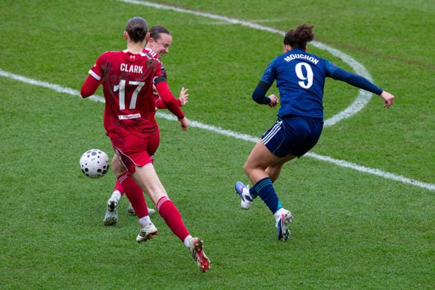 ST HELENS, ENGLAND - MARCH 15. Noemie Mouchon of Leicester City shoots towards goal at St Helens Stadium on March 15 2026 in St Helens, England. Copyright: xSeanxWalshx Sportspressphoto_SPR111109