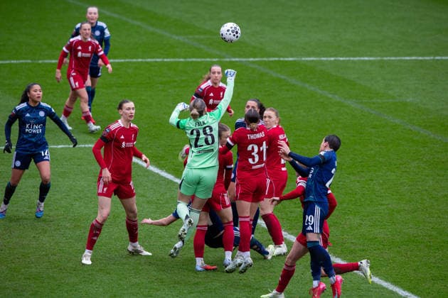ST HELENS, ENGLAND - MARCH 15. Jennifer Falk of Liverpool punches the ball clear from a corner at St Helens Stadium on March 15 2026 in St Helens, England. Copyright: xSeanxWalshx Sportspressphoto_SPR111107