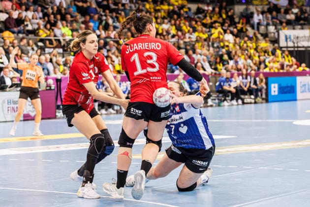 from left Anika Niederwieser Thüringer HC, 14 , Giulia Guarieiro Thüringer HC, 13 , Diana Dögg Magnusdottir Blomberg Lippe, 7 , 15 03 2026, Stuttgart Germany , Handball Women, Final4 2026, Match for 3rd place, Thüringer HC HSG Blomberg Lippe xprx