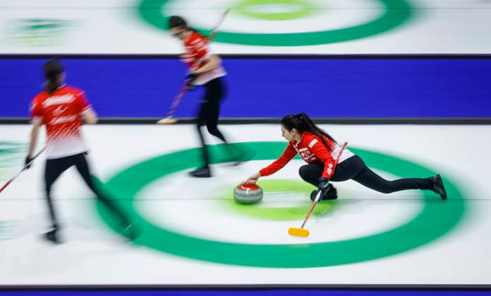 March 15, 2026, Calgary, Ab, CANADA: Turkey s skip Dilsat Yildiz, right, delivers a stone against Scotland at the World Women™s Curling Championship in Calgary, Sunday, March 15, 2026. Dilsat Yildiz  - ZUMAc35_ 20260315_zaf_c35_181 Copyright: xJeffxMcintoshx