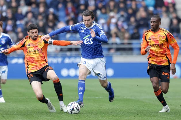 PIERRE LEES MELOU, ADAMA CAMARA, Paris F.C., BEN CHILWELL, Racing Strasburgo, Ligue 1, 2025-26, Racing Strasbourg vs Paris F.C. 0-0, 15-03-2026, Contrasto, Action LIGUE 1 2025-26 RACING STRASBURGO-PARIS FC 0-0