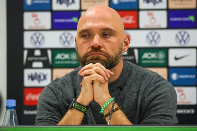 Wolfsburg, Germany 15 March 2026 20 Matchday 1 Womens Bundesliga VfL Wolfsburg Women vs Bayer Leverkusen 04 Women In the picture Coach Stephan Lerch VfL at the press conference after the win against Leverkusen Copyright: HMBxMedia MadeleinexFantini