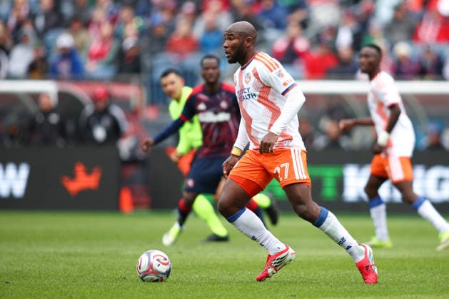March 15, 2026; Foxborough, Massachusetts, USA; FC Cincinnati midfielder Tah Anunga (27) looks for space in a Major League Soccer game between the New England Revolution and FC Cincinnati at Gillette Stadium. (c) CSM - ZUMAc04_ 20260315_zma_c04_039 Copyright: xBurtxGranofskyx