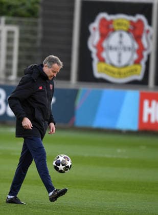16 03 2026, xophax, Football , UEFA Champions League , 2025 2026 , Bayer Leverkusen training ahead of second leg against Arsenal London Coach Kasper Hjulmand Bayer 04 Leverkusen Leverkusen