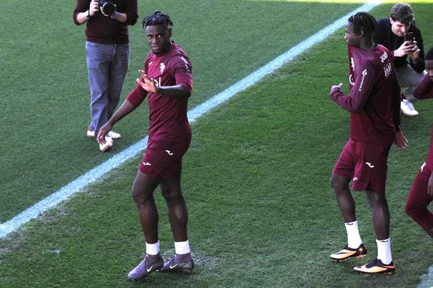 Foto IPP Massimo Rana Torino 16-03-2026 Calcio Allenamento Torino con porte aperte per i tifosi nella foto duvan zapata Italy Photo Press - World Copyright italy ITALY  Copyright: xR4924_italyphotopressx