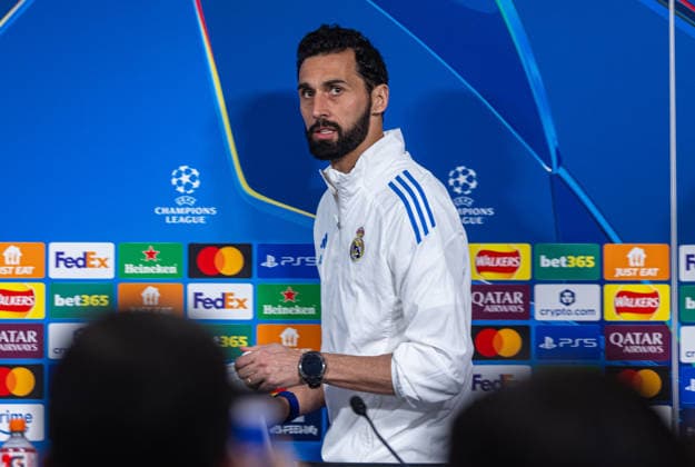 Football - UEFA Champions League - Round of 16 - 2nd Leg - Manchester City FC v Real Madrid CF - MD-1 MANCHESTER, ENGLAND - Monday, March 16, 2026: Real Madrid s head coach Ã?lvaro Arbeloa during a press conference, PK, Pressekonferenz at the City of Manchester Stadium ahead of the UEFA Champions League Round of 16 2nd Leg match between Manchester City FC and Real Madrid CF. (Photo by David Rawcliffe Propaganda) MANCHESTER City of Manchester Stadium GREATER MANCHESTER ENGLAND  Copyright: xDavidxRawcliffex P2026-03-16-Man_City_Madrid_MD-1-31