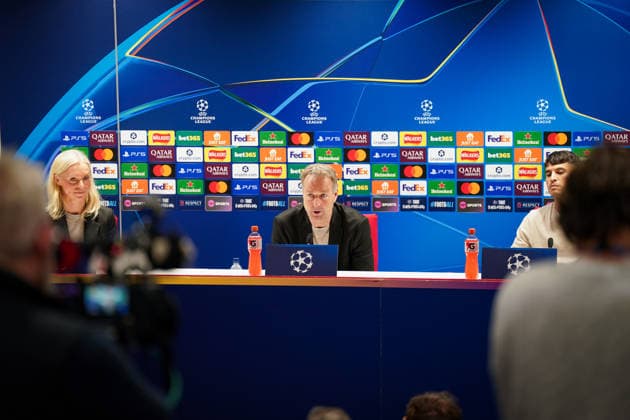 England Press Conference with Kasper Hjulmand Coach, Bayer 04 Leverkusen and Exequiel Palacios Bayer 04 Leverkusen, 25 ahead of the UEFA Champions League 2025 2026, Round of 16 second leg FC Arsenal London vs Bayer 04 Leverkusen Emirates Stadium London Copyright: xJOERANxSTEINSIEKx