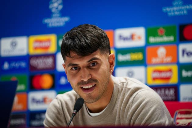 England Press Conference with Kasper Hjulmand Coach, Bayer 04 Leverkusen and Exequiel Palacios Bayer 04 Leverkusen, 25 ahead of the UEFA Champions League 2025 2026, Round of 16 second leg FC Arsenal London vs Bayer 04 Leverkusen Emirates Stadium London Copyright: xJOERANxSTEINSIEKx
