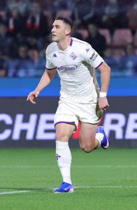 Fiorentina s Roberto Piccoli jubilates after scoring the goal 0-2 during the Serie A soccer match between Cremonese and Fiorentina at the Giovanni Zini Stadium in Cremona Italy - Monday, 16 march 2026. - Soccer .  Copyright: xAlbertoxMariani LaPressex