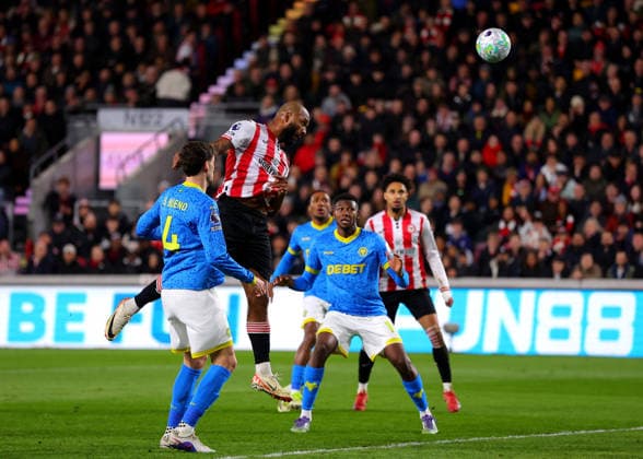 16th March 2026; Gtech Community Stadium, Brentford, London, England; Premier League Football, Brentford versus Wolverhampton Wanderers; Igor Thiago of Brentford heads the ball  JPxFletcher Content restricted for UK based newspaper