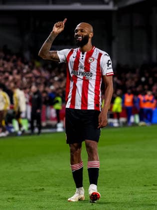 BRENTFORD, ENGLAND - MARCH 16: Igor Thiago of Brentford celebrates after scoring his team s second goal during the Premier League match between Brentford and Wolverhampton Wanderers at Gtech Community Stadium on March 16, 2026 in Brentford, England.  Copyright: xRenexNijhuis MBxMediax
