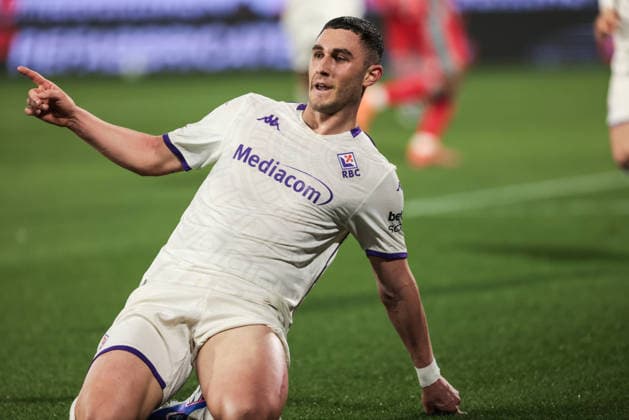 US Cremonese v ACF Fiorentina - Serie A Roberto Piccoli of ACF Fiorentina celebrates after scoring a goal during the Serie A football match between US Cremonese and ACF Fiorentina at Giovanni Zini Stadium in Cremona, Italy, on March 16, 2026. Cremona Italy  Copyright: xEmanuelexComincinix originalFilename:comincini-uscremon260316_npDZN.jpg