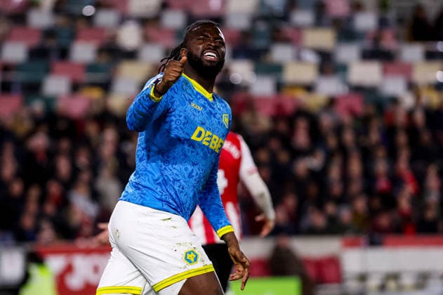BRENTFORD, ENGLAND - MARCH 16: Tolu Arokodare of Wolverhampton Wanderers celebrates after scoring his team s second goal during the Premier League match between Brentford and Wolverhampton Wanderers at Gtech Community Stadium on March 16, 2026 in Brentford, England.  Copyright: xRenexNijhuis MBxMediax
