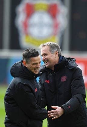 16 03 2026, xophax, Football , UEFA Champions League , 2025 2026 , Bayer Leverkusen training before the second leg against Arsenal London Coach Kasper Hjulmand , right Bayer 04 Leverkusen and co-coach Rogier Meuer , left Bayer 04 Leverkusen
