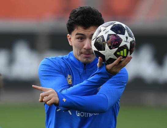 16 03 2026, xophax, Football , UEFA Champions League , 2025 2026 , Bayer Leverkusen training ahead of second leg against Arsenal London Ibrahim Maza Bayer 04 Leverkusen Leverkusen