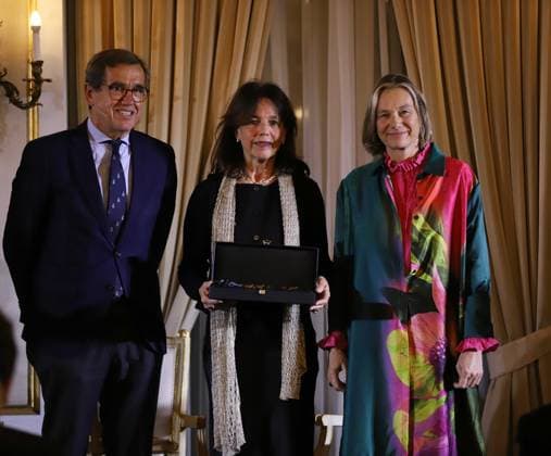 March 16, 2026, Sabadell, Barcelona, Spain: Barcelona Spain 16.03.2026 Maria Sanchez Vicario, sister of Arantxa Sanchez Vicario, receives an award during the presentation Barcelona Open at in the Palauet Albeniz on 16 March 2026 in Barcelona. Tennis 2026: Presentation Barcelona Open  - ZUMAu50_ 20260316_zsp_u50_016 Copyright: xXavixUrgelesx