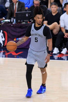 March 16, 2026, Inglewood, California, USA: Stephon Castle 5 of the San Antonio Spurs during their regular season NBA, Basketball Herren, USA game against the Los Angeles Clippers on Monday March 16, 2026 at Intuit Dome in Inglewood, California. Clippers lose to Spurs, 119-115. ARIANA RUIZ PI Inglewood USA - ZUMAp124 20260316_zaa_p124_037 Copyright: xArianaxRuizx