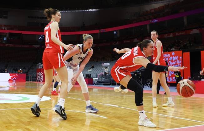 Czech Eliska Hamzova fights for the ball during a basket game between Belgium s national team, Nationalteam Belgian Cats and Czech Republic, in Wuhan, China, on Tuesday 17 March 2026, the fifth game (out of 5) of the qualifications phase for the World Cup Basket tournament. NIKOLAxKRSTIC  x167815127x