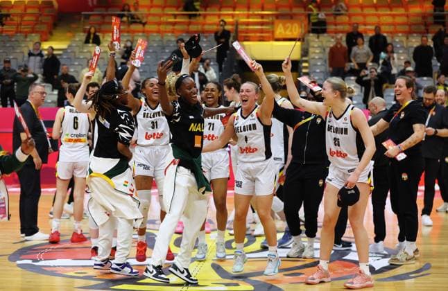 Belgian Cats players celebrate after winning a basket game between Belgium s national team, Nationalteam Belgian Cats and Czech Republic, in Wuhan, China, on Tuesday 17 March 2026, the fifth game (out of 5) of the qualifications phase for the World Cup Basket tournament. NIKOLAxKRSTIC  x167819447x