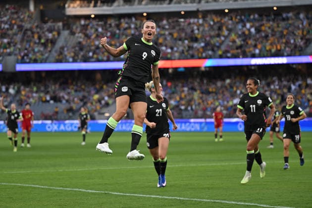SOCCER ASIAN CUP WOMEN MATILDAS CHINA, Caitlin Foord of Australia celebrates after scoring a goal during the AFC Women s Asian Cup Semi Final 1 match between Australia and China at Optus Stadium in Perth, Tuesday, March 17, 2026. ( NO ARCHIVING, EDITORIAL USE ONLY Perth Western Australia Australia  Copyright: xDeanxLewinsx 20260317190131892309