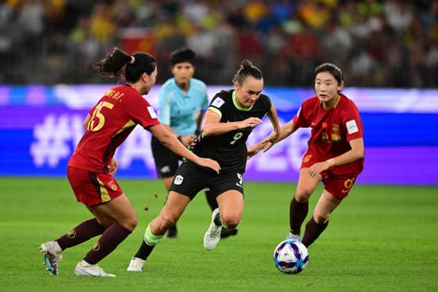 SOCCER ASIAN CUP WOMEN MATILDAS CHINA, Caitlin Foord of Australia during the AFC Women s Asian Cup Semi Final 1 match between Australia and China at Optus Stadium in Perth, Tuesday, March 17, 2026. ( NO ARCHIVING, EDITORIAL USE ONLY Perth Western Australia Australia  Copyright: xDeanxLewinsx 20260317120484028023