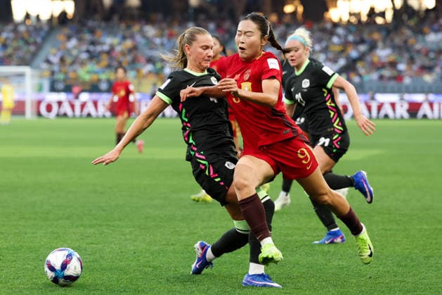 PERTH, AUSTRALIA - MARCH 17: Wurigumula 9 of China controls the ball during the AFC Women s Asian Cup Australia 2026 Semifinal match between Australia and China at Perth Stadium on March 17, 2026 in Perth, Australia.  Copyright: xWuxZhizhaox 111628859091