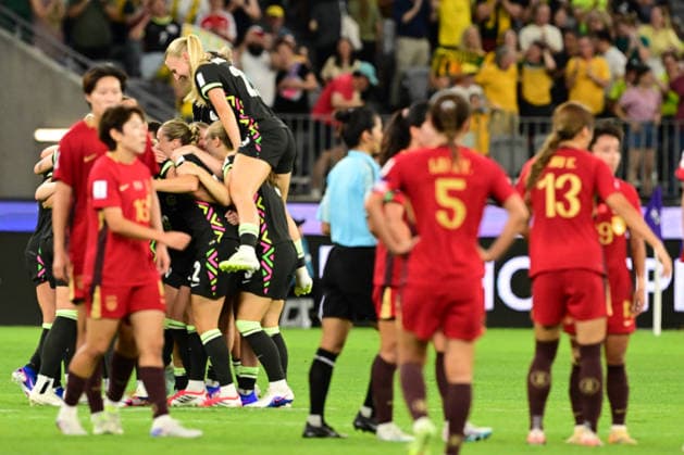 SOCCER ASIAN CUP WOMEN MATILDAS CHINA, Australia celebrates thjeior win over China during the AFC Women s Asian Cup Semi Final 1 match between Australia and China at Optus Stadium in Perth, Tuesday, March 17, 2026. ( NO ARCHIVING, EDITORIAL USE ONLY Perth Western Australia Australia  Copyright: xDeanxLewinsx 20260317185326745700