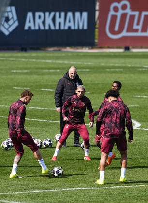 Ahead of Liverpool v Galatasaray - UEFA Champions League ISTANBUL, TURKIYE - MARCH 17: Players of Galatasaray take part in the training session at Metin Oktay Facilities ahead of their UEFA Champions League last 16 away match against Liverpool, in Istanbul, Turkiye on March 17, 2026. Esra Bilgin Anadolu Istanbul Turkey. Editorial use only. Please get in touch for any other usage.  Copyright: x2026xAnadoluxEsraxBilginx