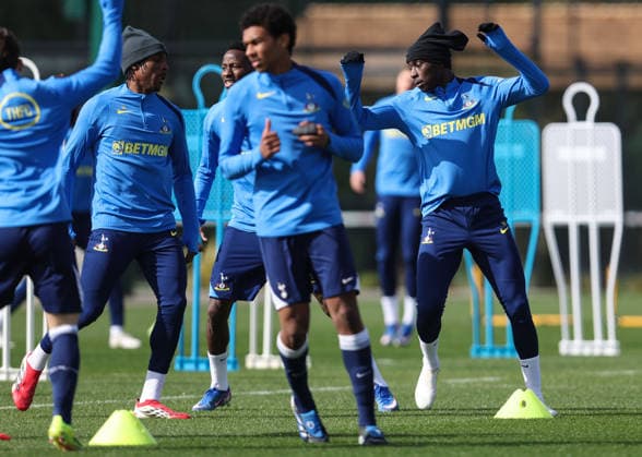 Tottenham Training 17 März 2026, Enfield Tottenham Hotspur Training Randal Kolo Muani von Tottenham Hotspur Foto Charlotte Wilson Abseits Enfield UK  Copyright: xCharlottexWilsonx xOffsidexOffside