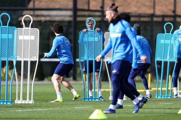 Tottenham Training 17. März 2026, Enfield Tottenham Hotspur Training Lucas Bergvall von Tottenham Hotspur Foto Charlotte Wilson Abseits Enfield UK  Copyright: xCharlottexWilsonx xOffsidexOffside