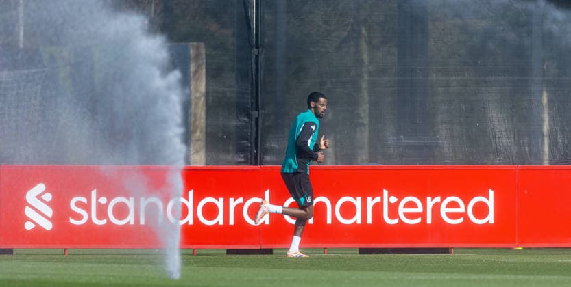 Football - UEFA Champions League - Round of 16 - 2nd Leg - Liverpool FC v Galatasaray A.Åž. - MD-1 LIVERPOOL, ENGLAND - Tuesday, March 17, 2026: Liverpool s Alexander Isak during a training session at the AXA Training Centre ahead of the UEFA Champions League Round of 16 2nd Leg match between Liverpool FC and Galatasaray A.Åž. (Photo by David Rawcliffe Propaganda) LIVERPOOL AXA Training Centre MERSEYSIDE ENGLAND  Copyright: xDavidxRawcliffex P2026-03-17-Liverpool_Galatasaray_MD-1-8