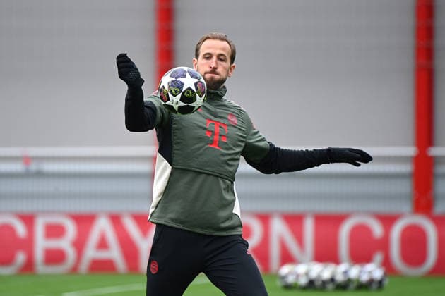 Harry KANE Bayern Muenchen on the ball,action,single image,cropped single motif,half figure,half figure final training on 17 03 2026 Soccer Champions League,season 2025 26, round of 16 FC Bayern Muenchen Atalanta Bergamo on 18 03 2026