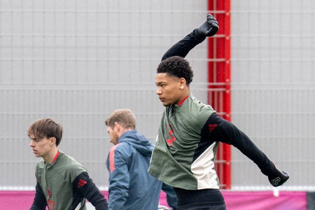 Leonard Prescott FC Bayern Muenchen , final training before the UEFA Champions League match against Atalanta Bergamo, season 2025 2026 at Saebener Strasse 17 03 2026 DFB regulations prohibit any use of photographs as image sequences and or quasi video Muenchen Bayern Germany Copyright: xkolbert-press UlrichxGamelx