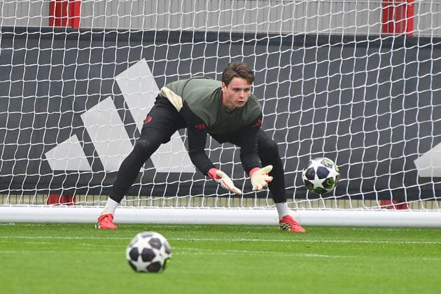 Goalkeeper Jonas URBIG Bayern Muenchen , action, final training on 17 03 2026 Soccer Champions League,season 2025 26, round of 16 FC Bayern Muenchen Atalanta Bergamo on 18 03 2026