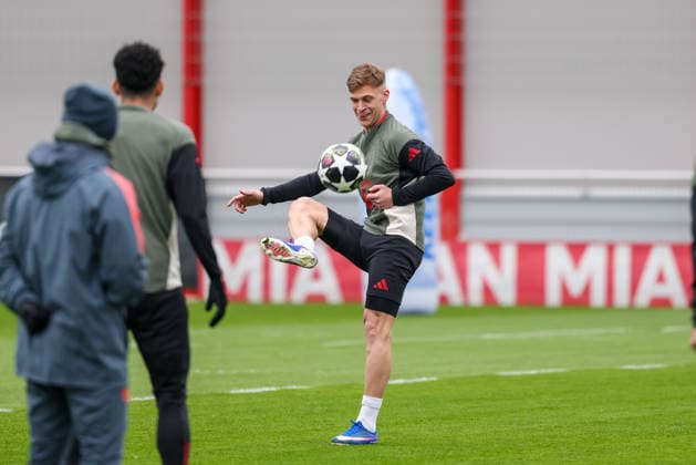 Joshua Kimmich FC Bayern Muenchen, 06 with ball, GER, final training, FC Bayern Muenchen, football, UEFA Champions League, round of 16, second leg, 2025 2026 season, 17 03 2026, GER, final training, FC Bayern Muenchen, football, UEFA Champions League, round of 16, second leg, 2025 2026 season, 17 03 2026 Muenchen Copyright: xEibner-Pressefoto JennixMaulx EP_JML