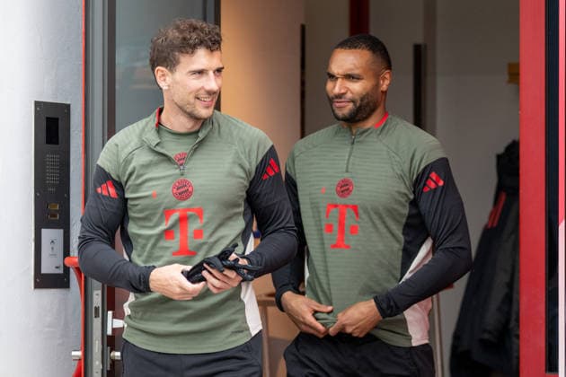 Leon Goretzka 8 FC Bayern Muenchen , Jonathan Tah 4 FC Bayern Muenchen , Final training before the UEFA Champions League match against Atalanta Bergamo, season 2025 2026 at Saebener Strasse 17 03 2026 DFB regulations prohibit any use of photographs as image sequences and or quasi video Muenchen Bayern Germany Copyright: xkolbert-press UlrichxGamelx