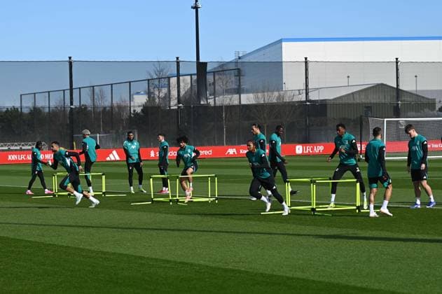 Liverpool players train ahead of Galatasaray match LIVERPOOL, UNITED KINGDOM - MARCH 17: Liverpool players take part in a training session at the AXA Training Centre ahead of their UEFA Champions League round of 16 second leg match against Galatasaray in Liverpool, United Kingdom on March 17, 2026. Rasid Necati Aslim Anadolu Liverpool United Kingdom. Editorial use only. Please get in touch for any other usage.  Copyright: x2026xAnadoluxRasidxNecatixAslimx