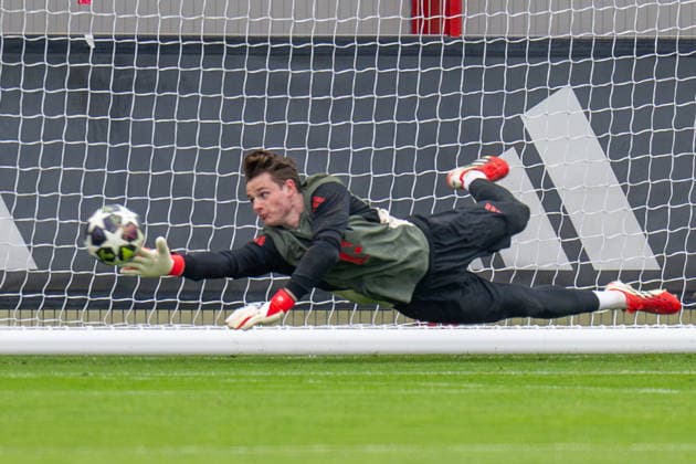 Jonas Urbig 40 FC Bayern Muenchen , final training before the UEFA Champions League match against Atalanta Bergamo, season 2025 2026 at Saebener Strasse 17 03 2026 DFB regulations prohibit any use of photographs as image sequences and or quasi video Muenchen Bayern Germany Copyright: xkolbert-press UlrichxGamelx