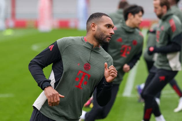 Jonathan Tah FC Bayern Muenchen, 04 , GER, Final training, FC Bayern Muenchen, Football, UEFA Champions League, Round of 16, Second leg, 2025 2026 season, 17 03 2026, GER, Final training, FC Bayern Muenchen, Football, UEFA Champions League, Round of 16, Second leg, 2025 2026 season, 17 03 2026 Muenchen Copyright: xEibner-Pressefoto JennixMaulx EP_JML