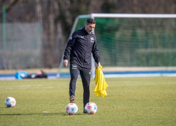 Soccer, Men, Season 2025 26, 2 Bundesliga, Hertha BSC, Training, Coach Stefan Leitl Hertha BSC , 17 03 2026, Copyright: xSebastianxRäppold MatthiasxKochx